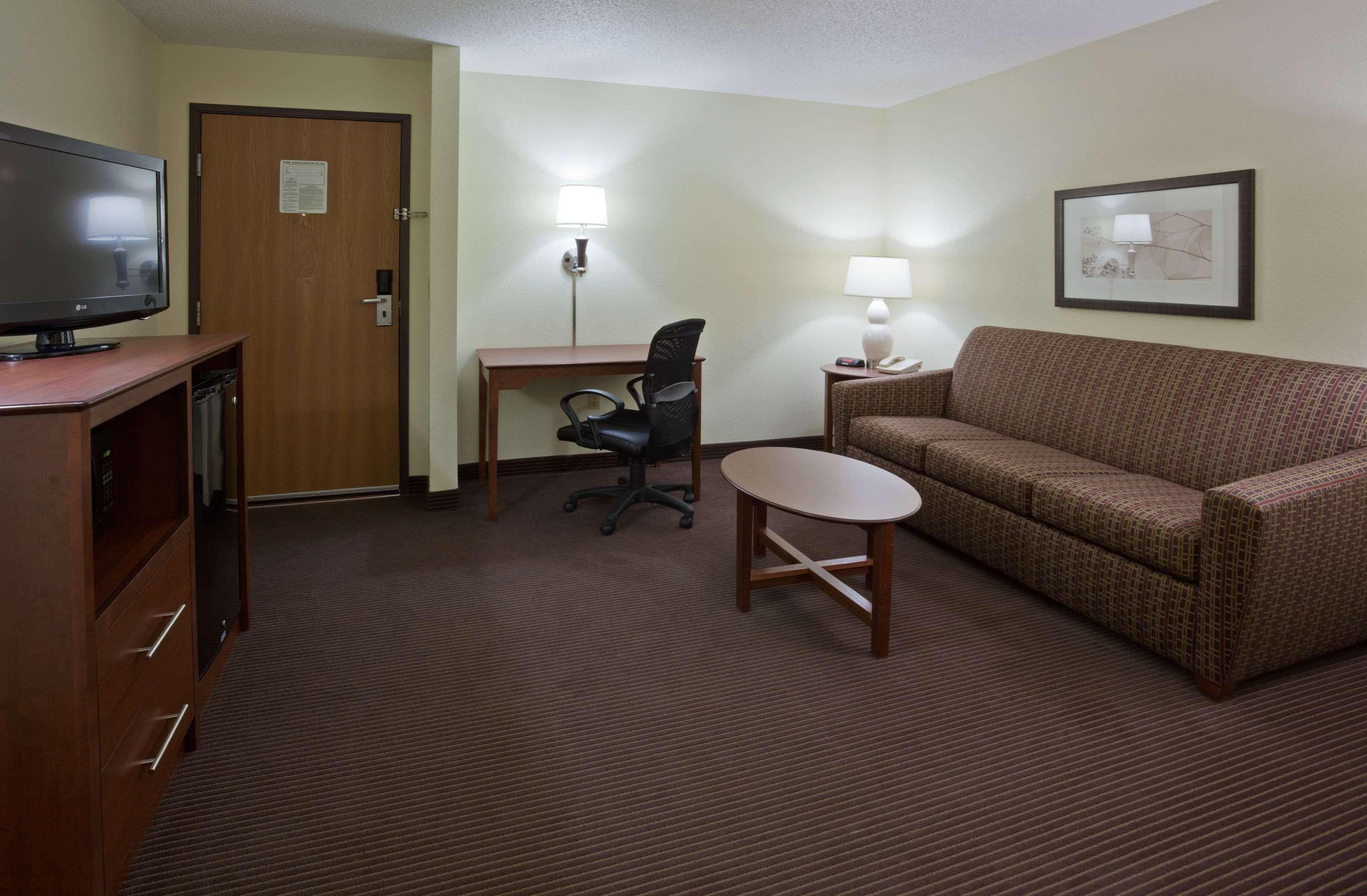 Americinn By Wyndham Bismarck Exteriér fotografie