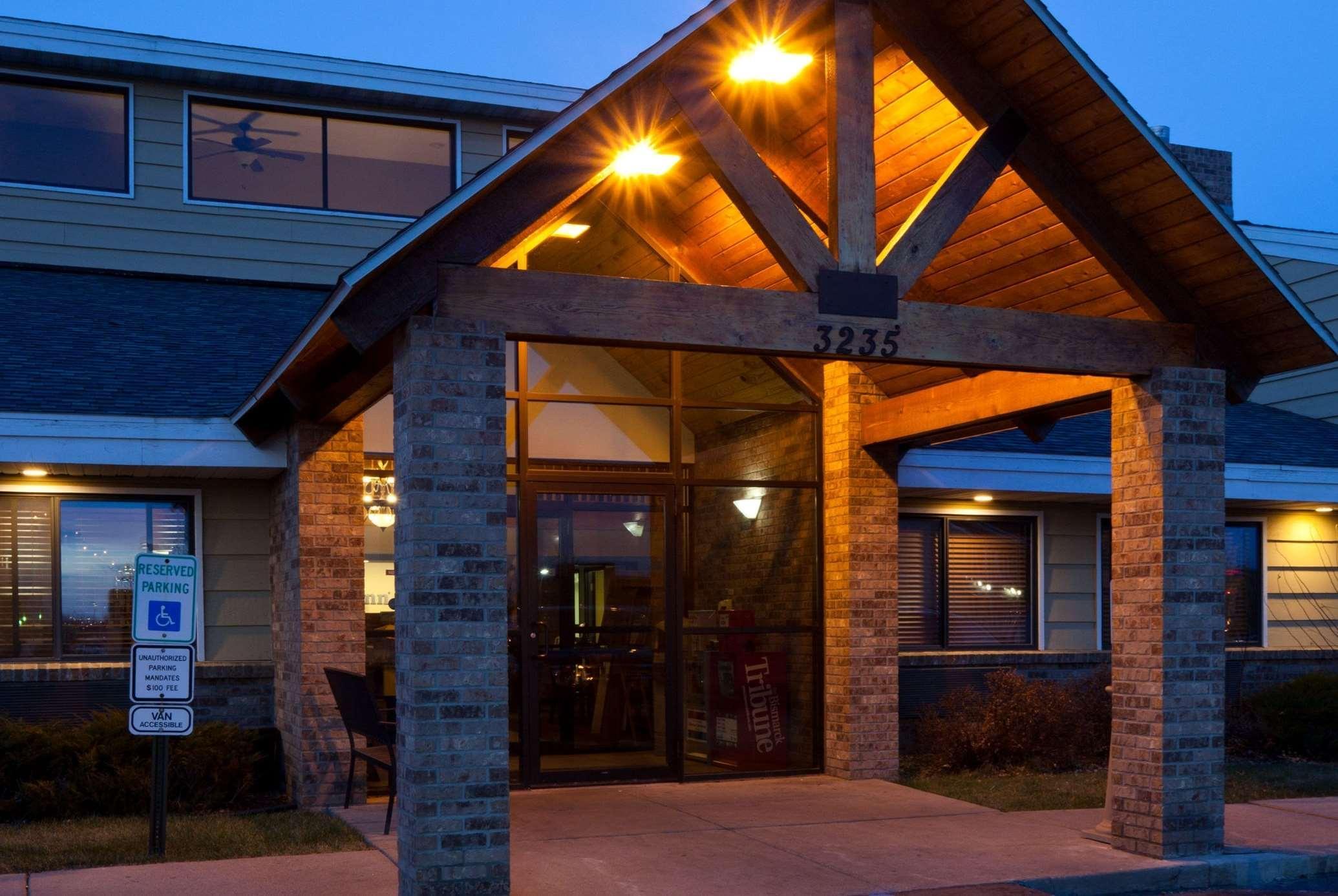 Americinn By Wyndham Bismarck Exteriér fotografie