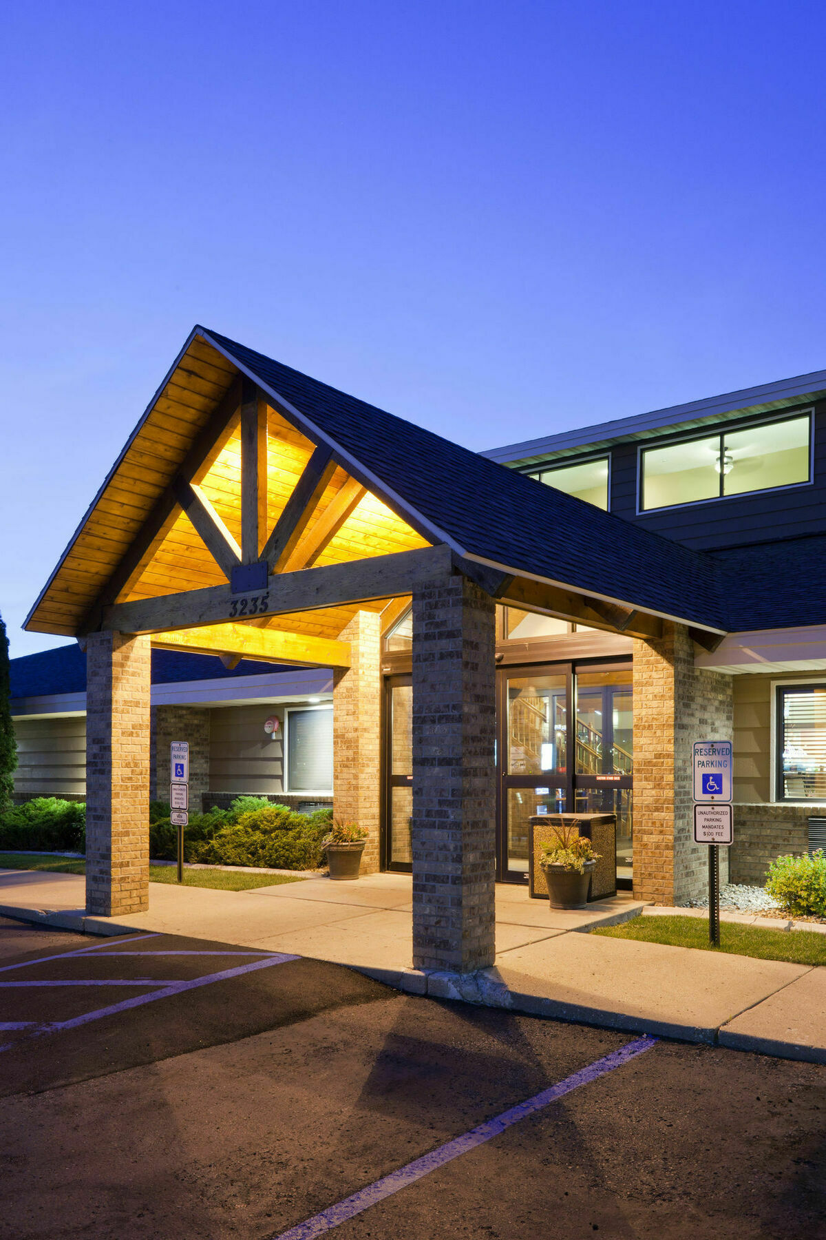 Americinn By Wyndham Bismarck Exteriér fotografie